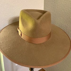 Lack of Color Teak Rancher